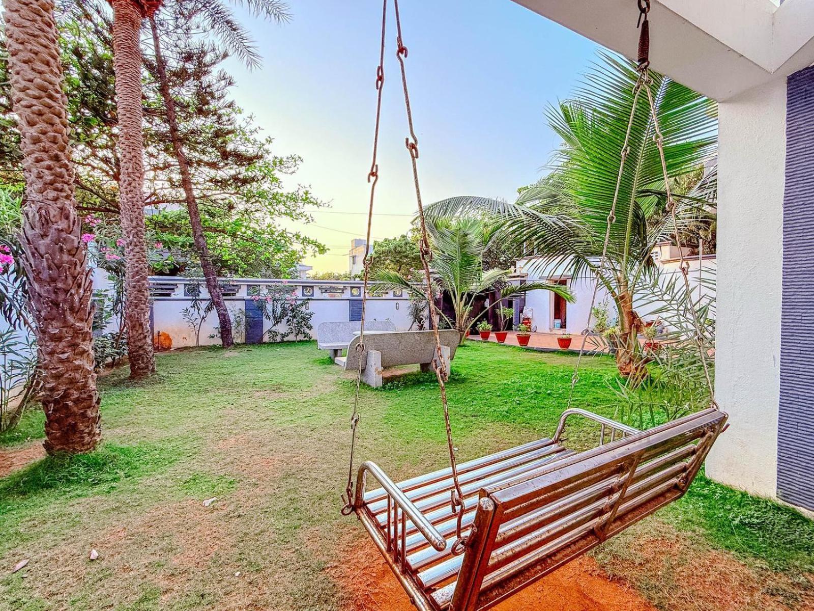 Marvel Times Beach House Chennai Exterior foto